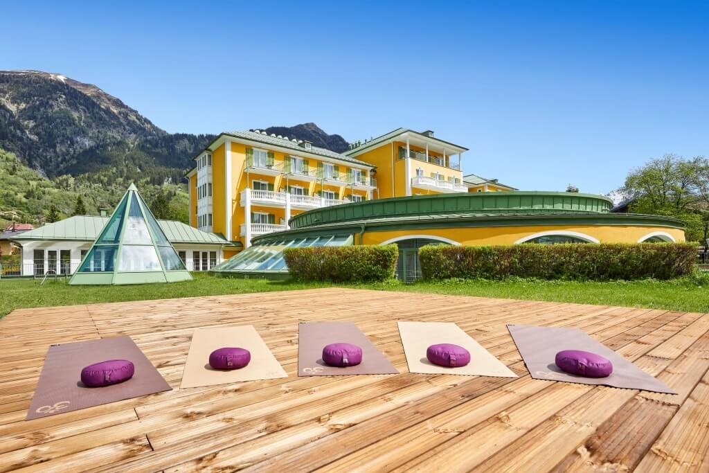 Alpenhaus Gasteinertal - Yogaplattform