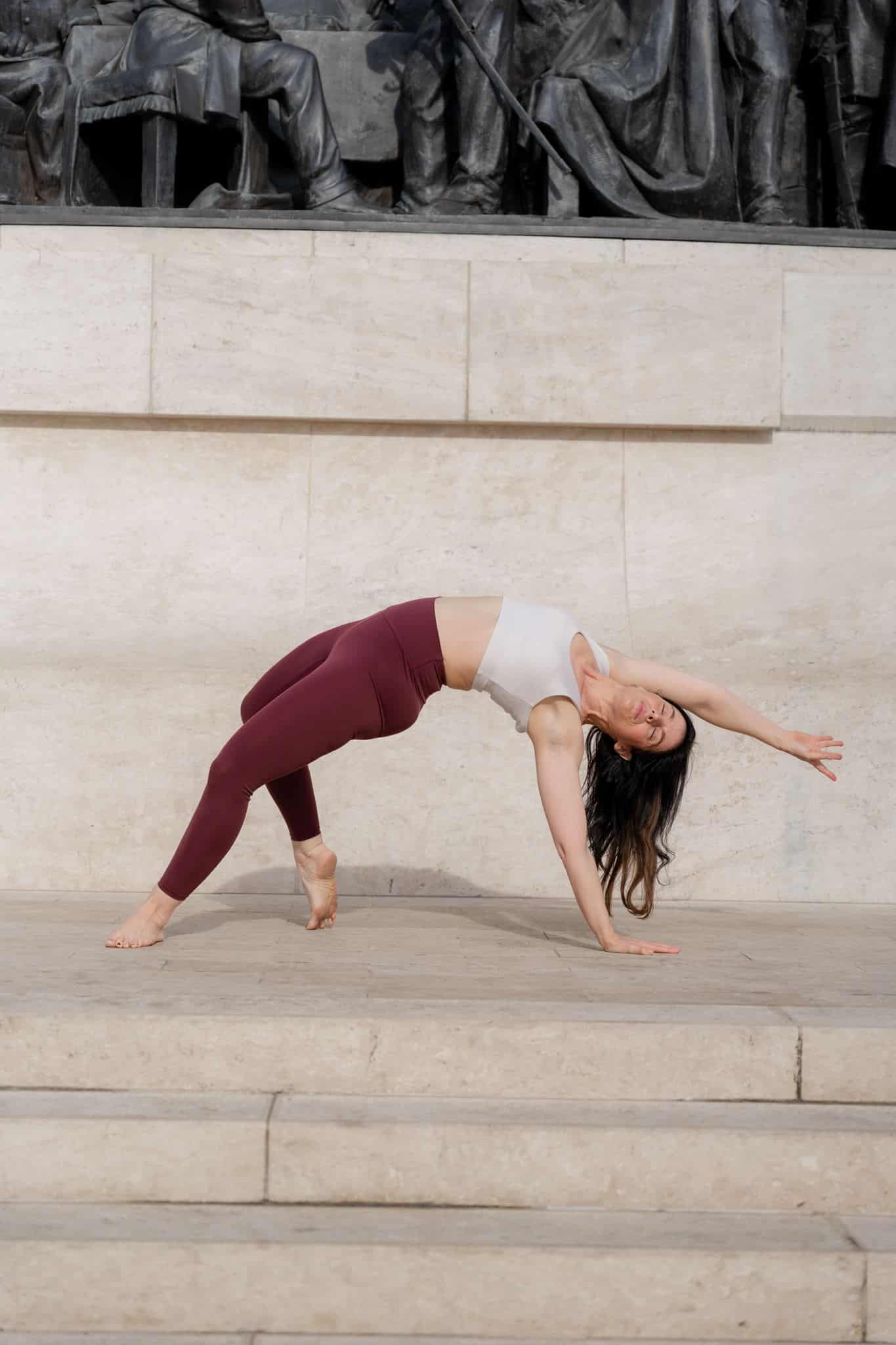 Nicole yoga photos